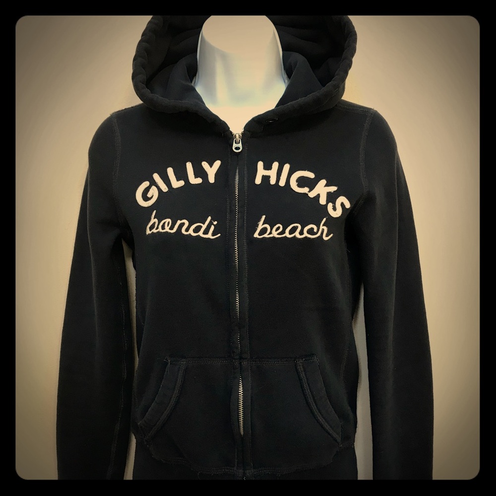 GILLY HICKS bondi beach 🏖 lightweight hoodie *fun